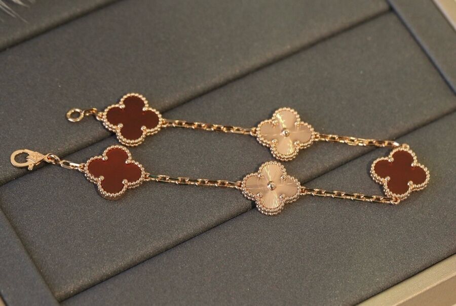 ZL30 Fashion new fresh small leaf design shape micro inlaid zircon bracelet for girls simple