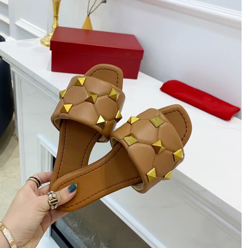 2021 Women Roman Sandal Rivet Slides Designer Flat Slipper Green High Heel Quilted Gold Stud Sexy Sheepskin Mules Summer Shoes Big Size 269