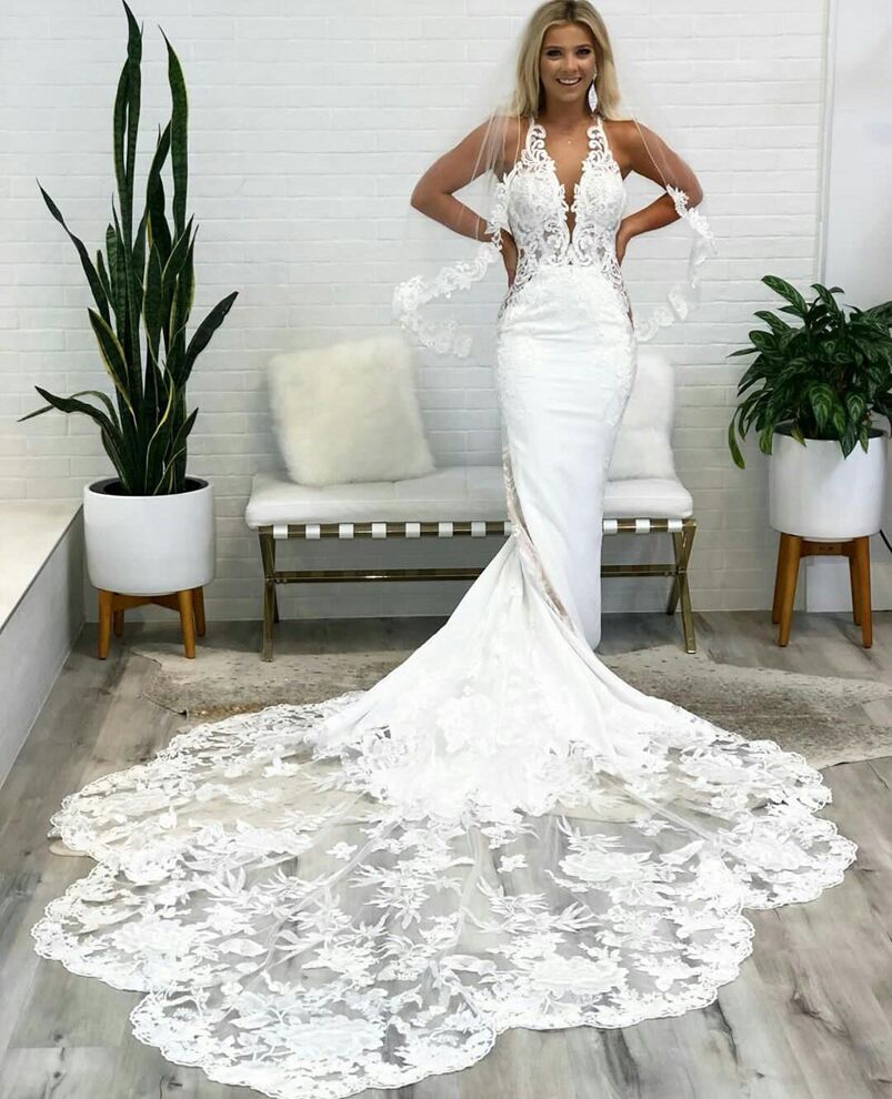 Deep V Neck Lace Mermaid Wedding Dresses Appliqued Court Train Backless Tulle Plus Size Bridal Gowns Vestidos De Novia