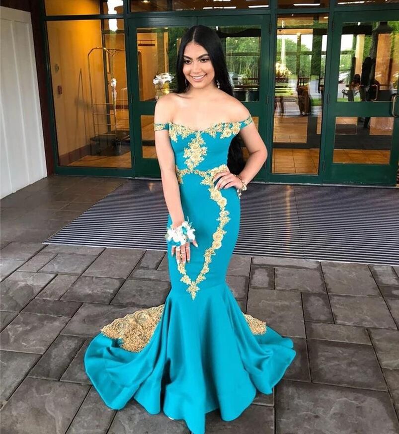 Off the Shoulder Lace Mermaid Evening Dresses with Gold Appliques Short Sleeves Satin Formal Special Occasion Prom Gowns