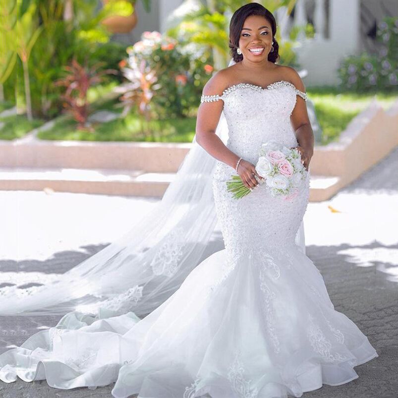 Off the Shoulder Lace Plus Size Mermaid Wedding Dresses Crystal Beaded Appliques Sweep Train Corset Back African Bridal Gowns